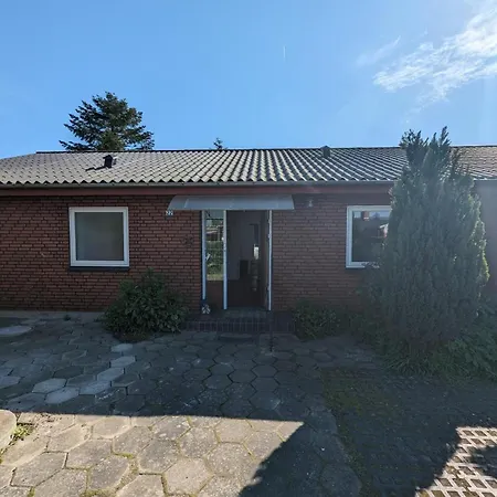Вилла Suburban House In Rodbyhavn *