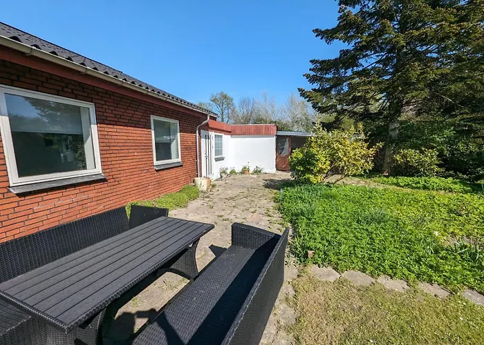 Suburban House In Rodbyhavn Villa *